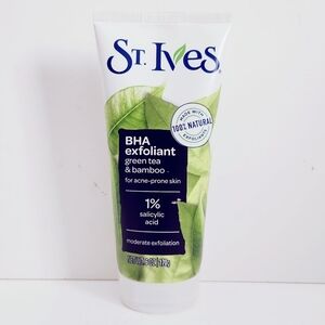 ⭐4/$15 St. Ives BHA Exfoliant Green Tea & Bamboo